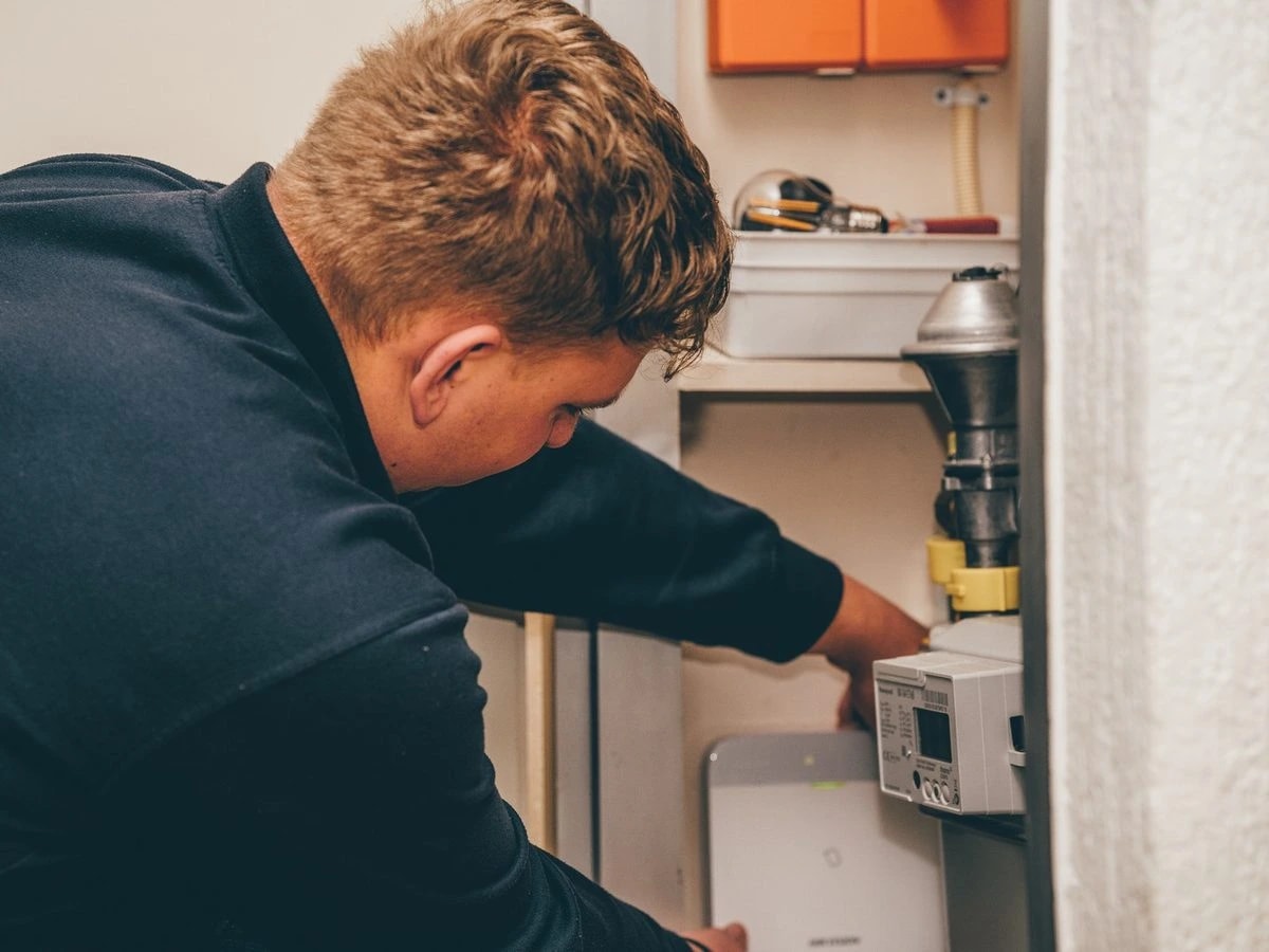Installatie van toegangscontrole en netwerkcomponenten